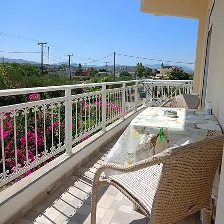 Kiki And Cocos House Daire